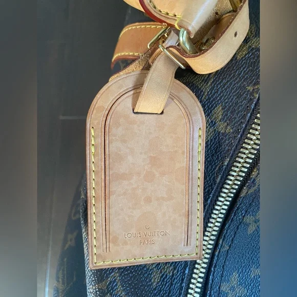 Louis Vuitton Duffle Bag - Picture 2 of 8